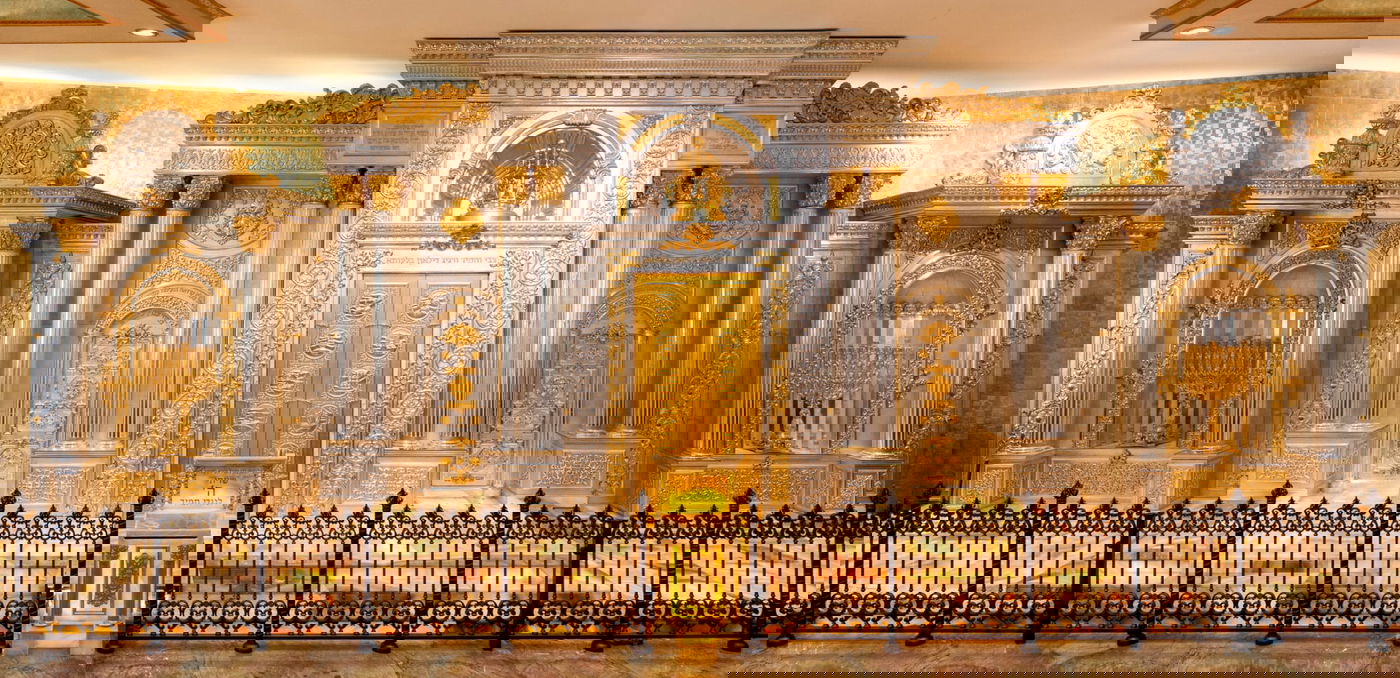 חנוכת ארון הקודש הגדול והמפואר בעולם ב'עטרת שלמה'