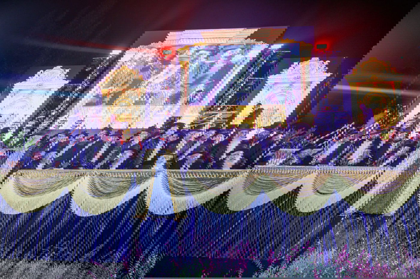 חנוכת ארון הקודש הגדול והמפואר בעולם ב'עטרת שלמה'