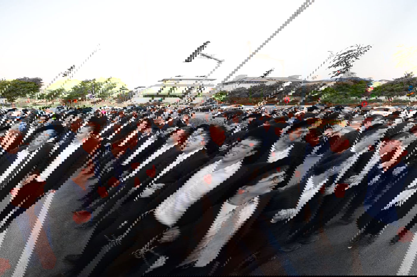 חנוכת ארון הקודש הגדול והמפואר בעולם ב'עטרת שלמה'