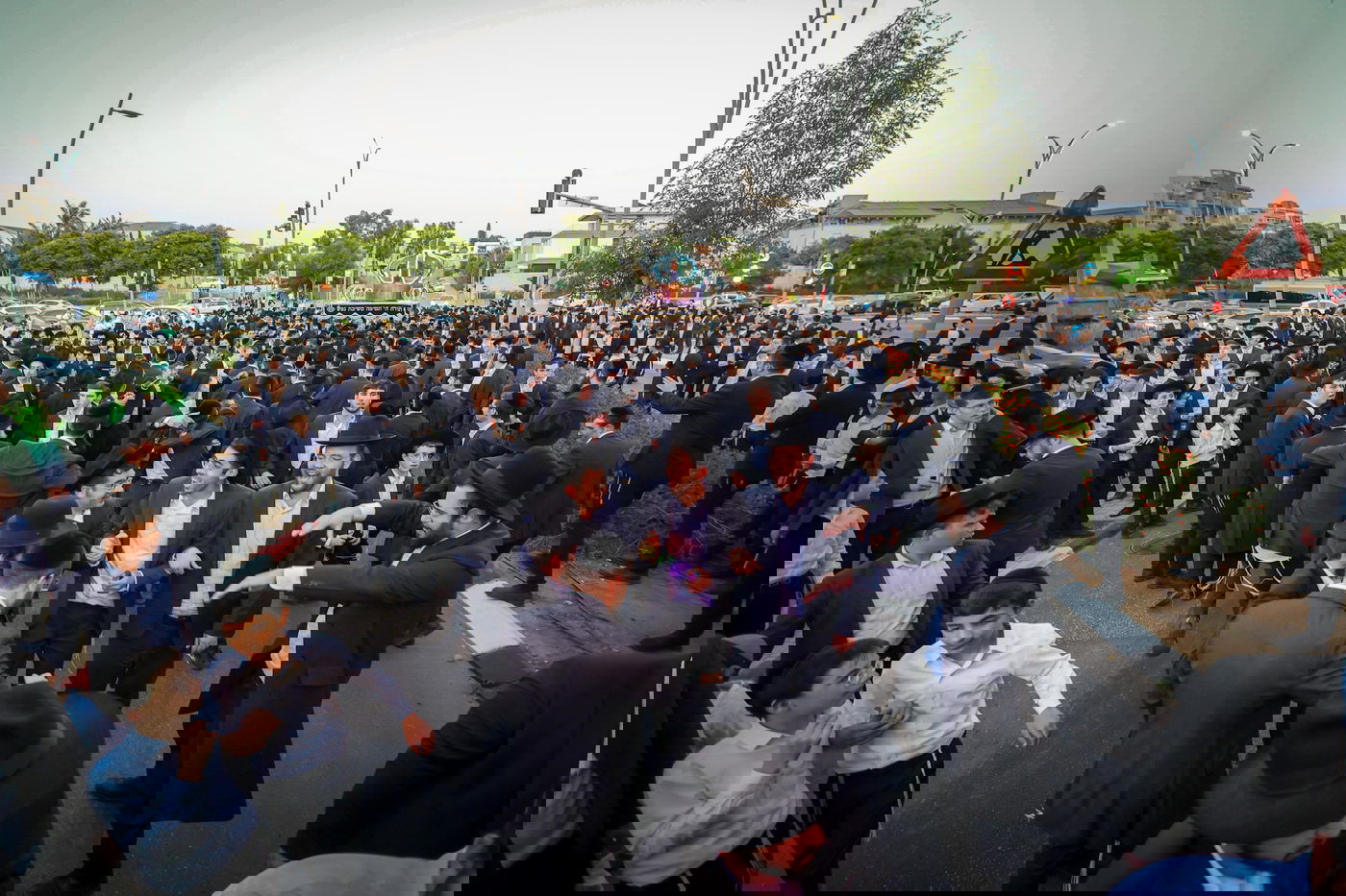 חנוכת ארון הקודש הגדול והמפואר בעולם ב'עטרת שלמה'