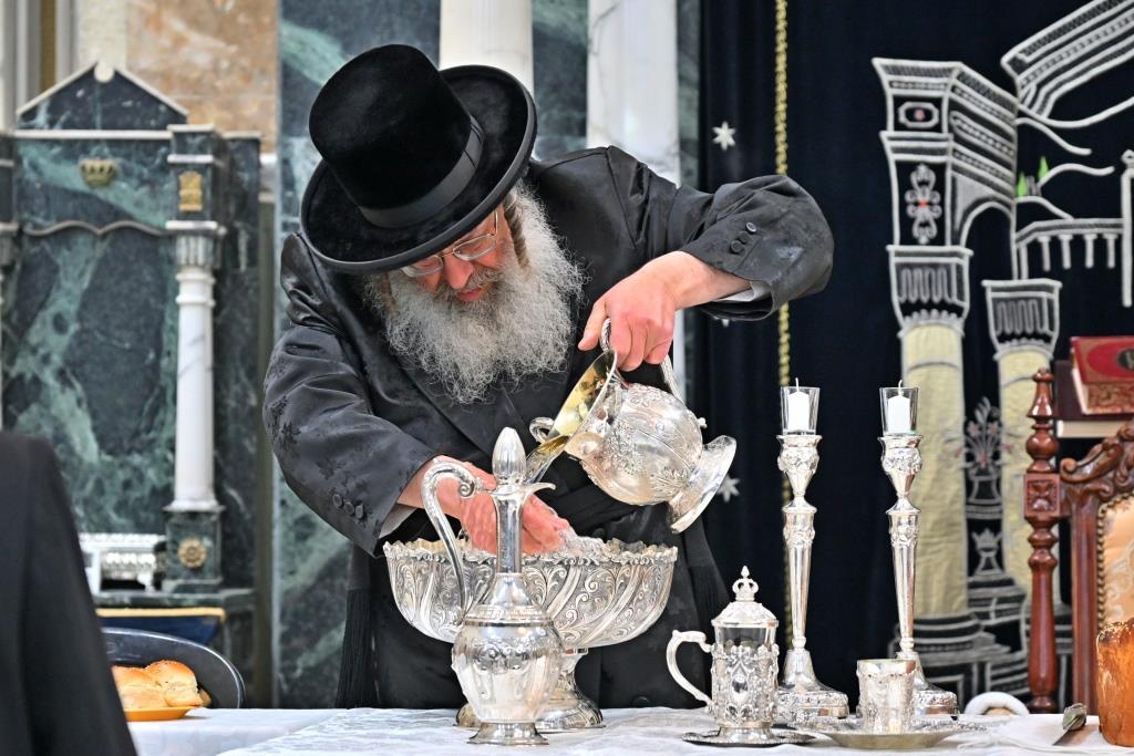 הילולא קדישא בקומרנא