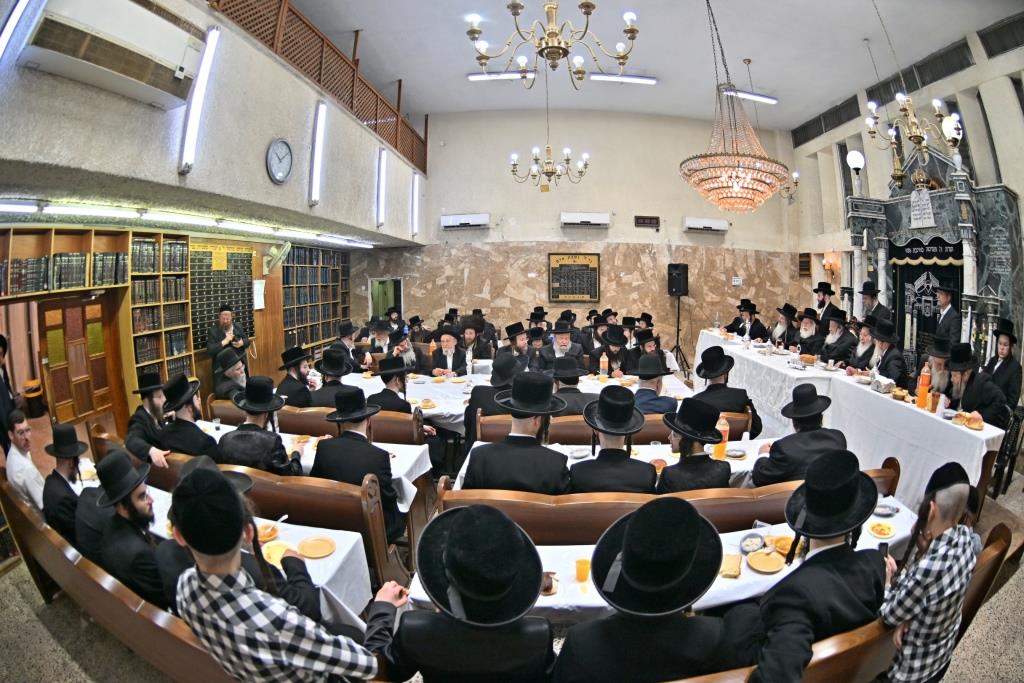 הילולא קדישא בקומרנא