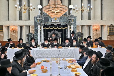 הילולא קדישא בקומרנא