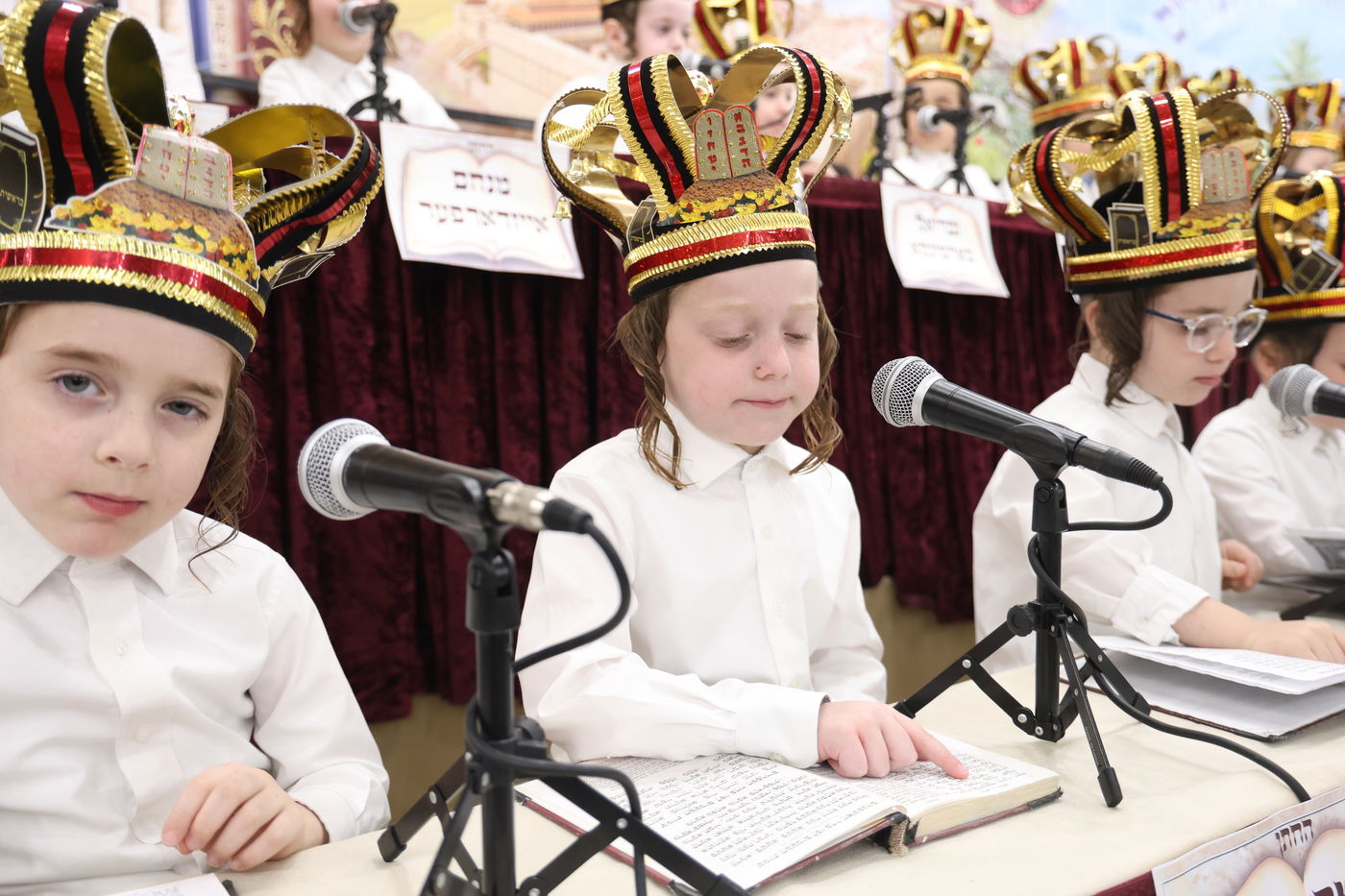 מסיבת חומש בתלמוד תורה סאטמר בירושלים