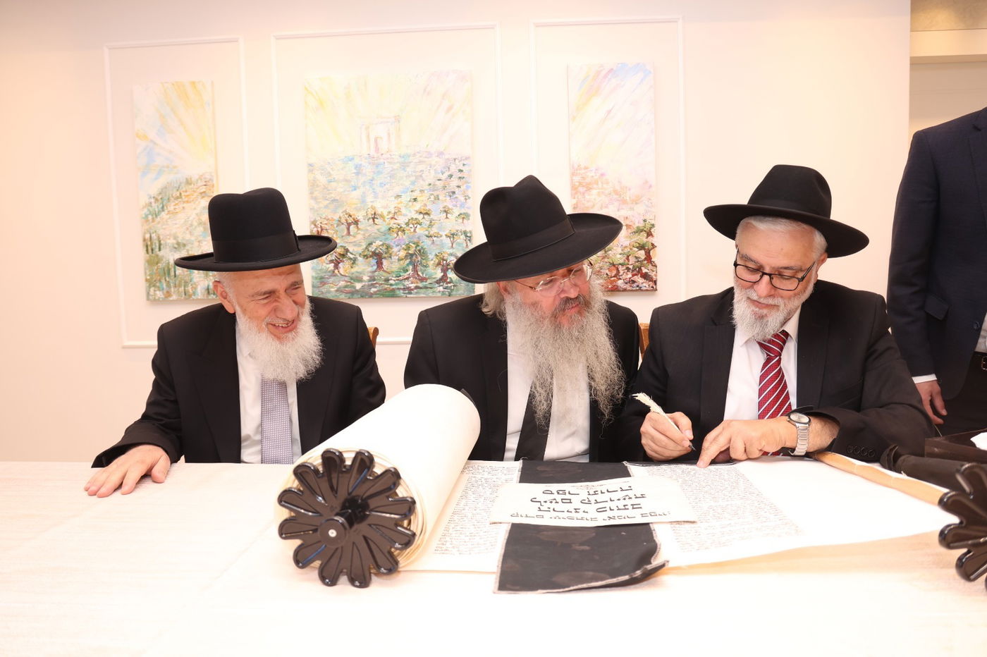 הכנסת ספר תורה לביהמ"ד 'מטה משה' בשכונת קאנטרי רמות