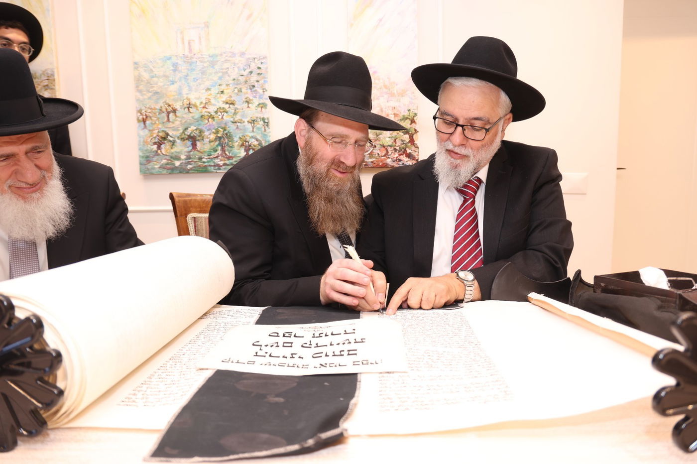 הכנסת ספר תורה לביהמ"ד 'מטה משה' בשכונת קאנטרי רמות