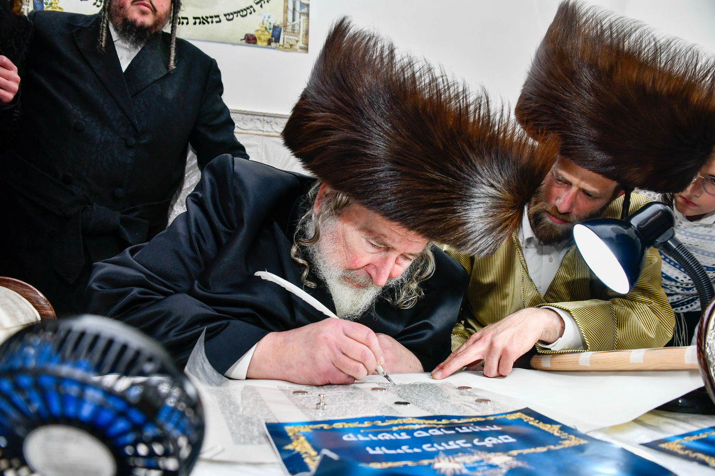 הכנסת ספר תורה לביהמ"ד ספינקא בירושלים