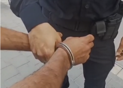 השוטרים הוכו בהלם: ה'מאבטח' של הקניון נחשף כשוהה בלתי חוקי מהרשות הפלסטינית 