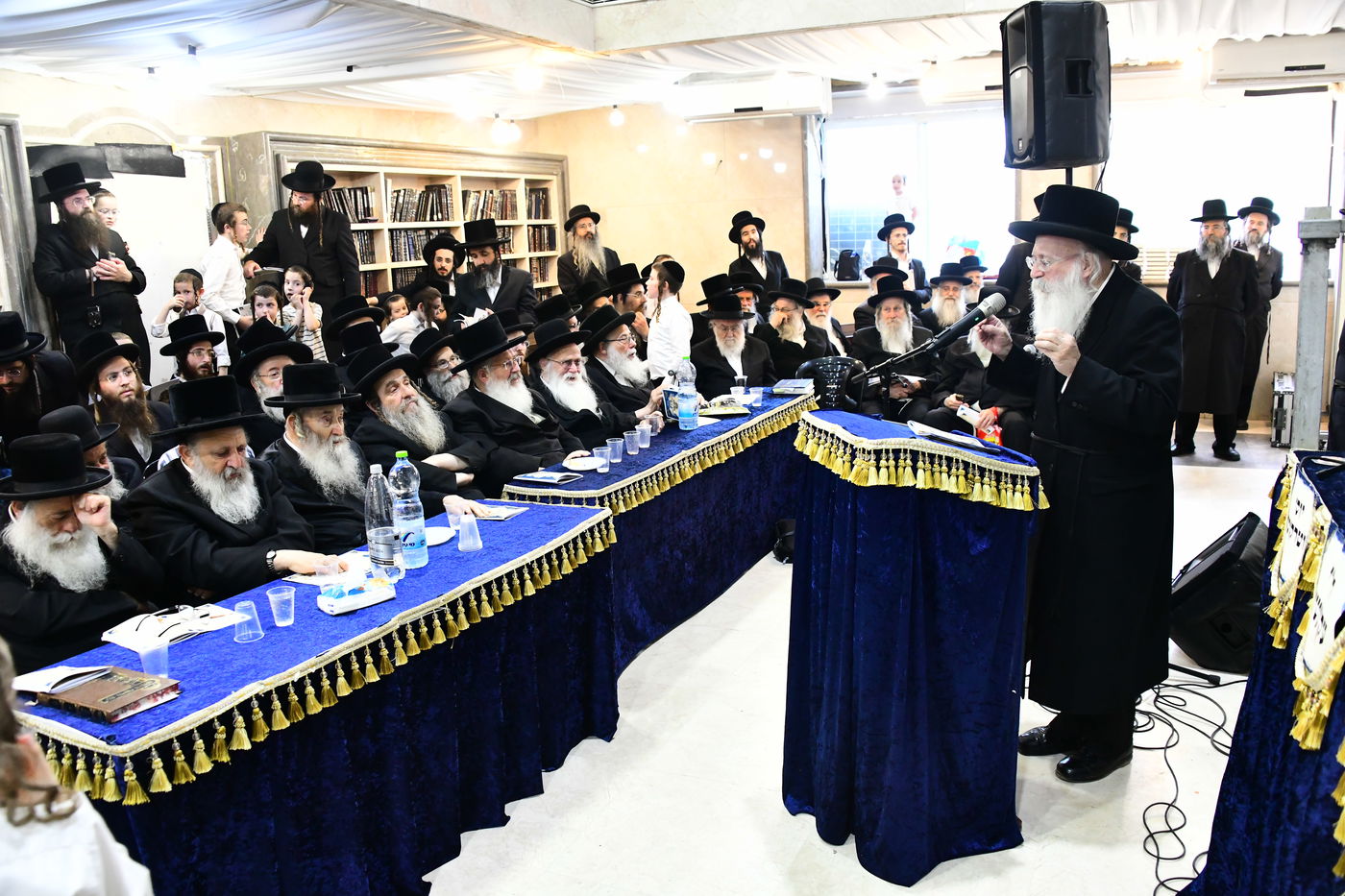 הגה"צ רבי אהרן טוסיג נואם