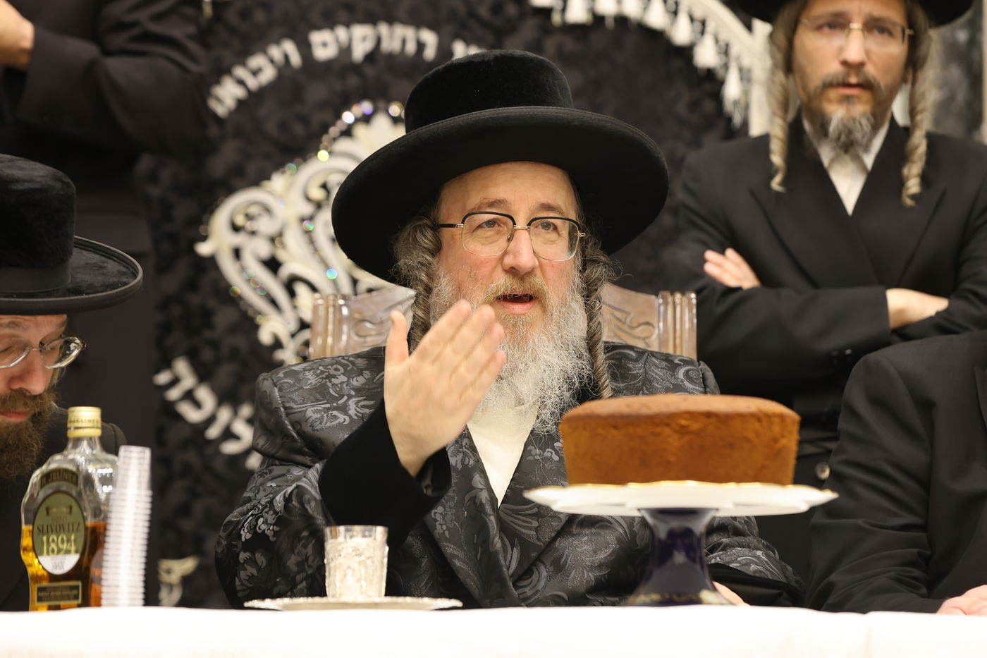 הכנסת ס"ת לביהמ"ד ביאלה ב"ב בביתר