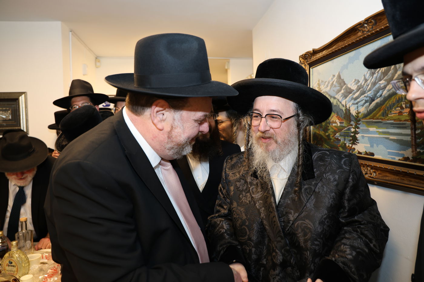 הכנסת ס"ת לביהמ"ד ביאלה ב"ב בביתר