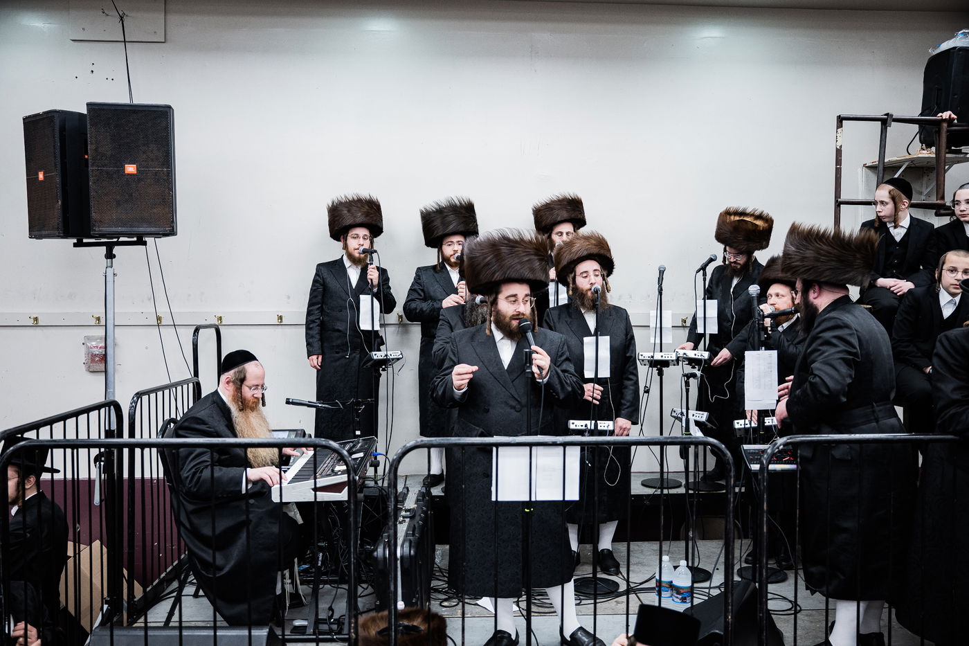 שמחת נישואי נכדת האדמו"ר מבאבוב - 45