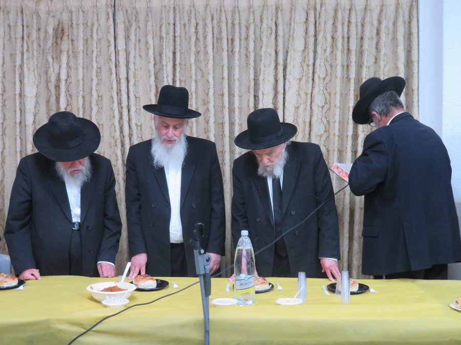 סיום הש"ס לע"נ זקן המשגיחים