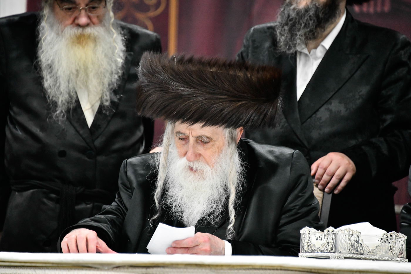 שמחת בית מכנובקא בעלזא - נחלת אהרן - בערגזאס