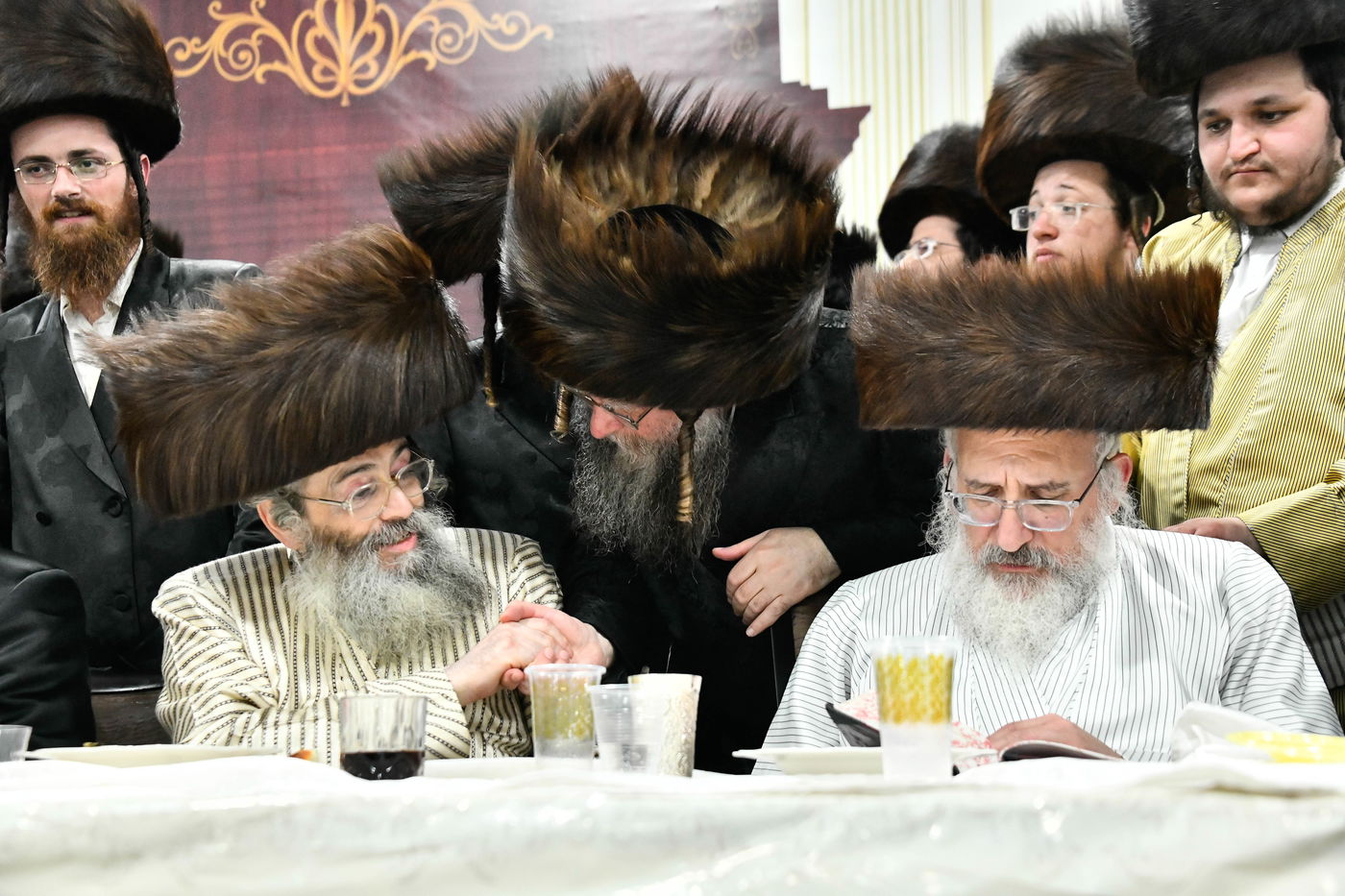 שמחת בית מכנובקא בעלזא - נחלת אהרן - בערגזאס