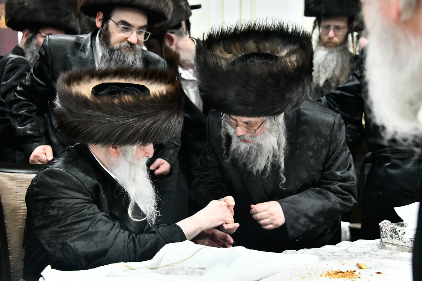 שמחת בית מכנובקא בעלזא - נחלת אהרן - בערגזאס