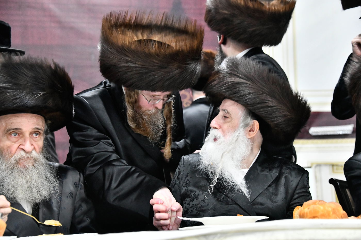 שמחת בית מכנובקא בעלזא - נחלת אהרן - בערגזאס