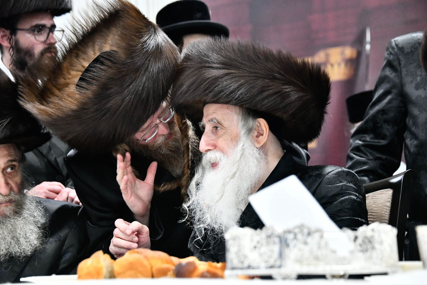 שמחת בית מכנובקא בעלזא - נחלת אהרן - בערגזאס