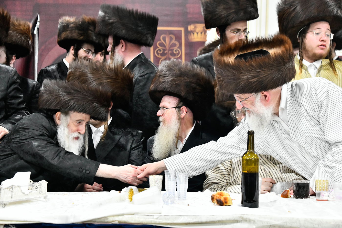 שמחת בית מכנובקא בעלזא - נחלת אהרן - בערגזאס