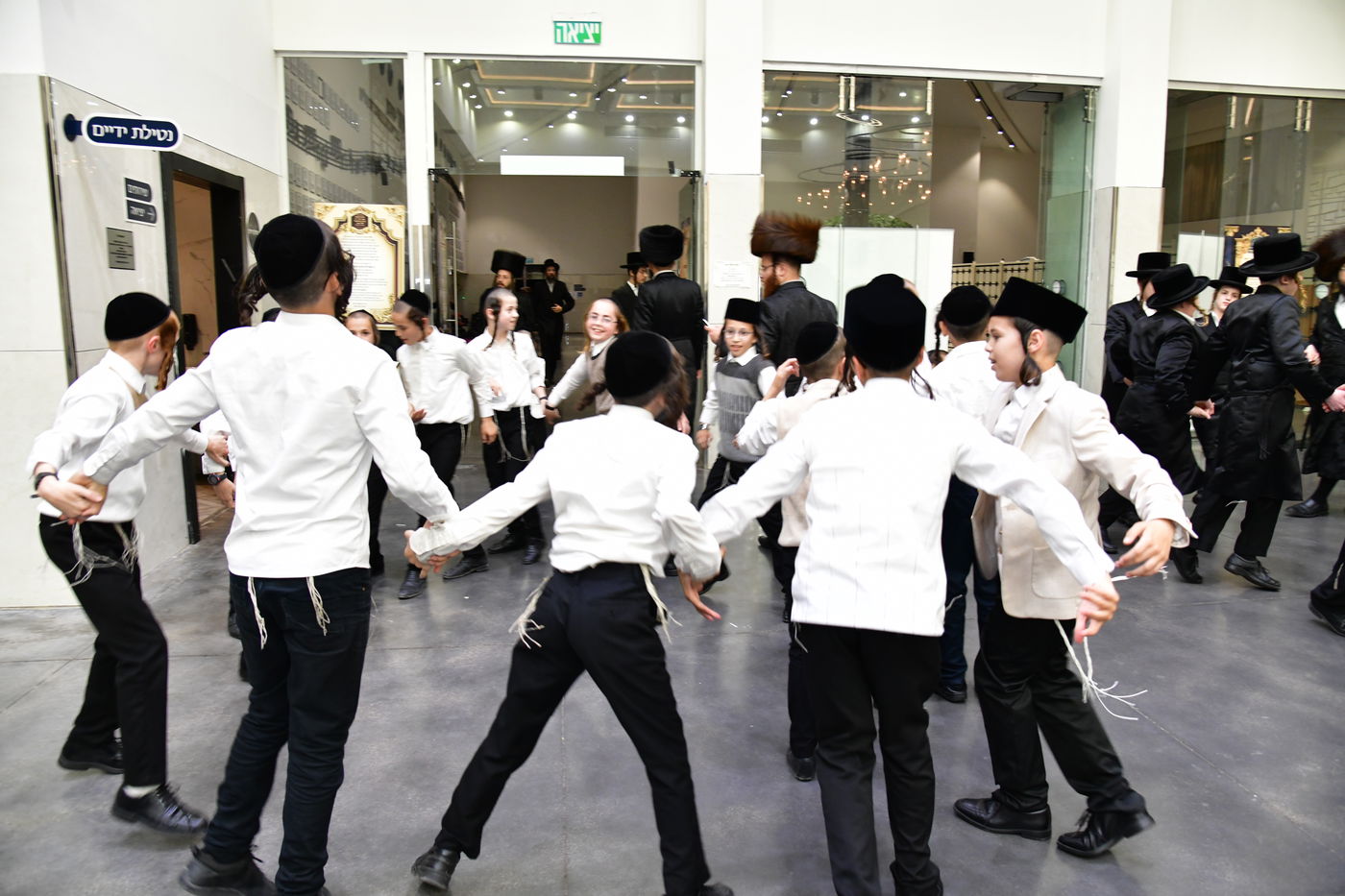 שמחת נישואי בן הגרא"ש שטיגליץ