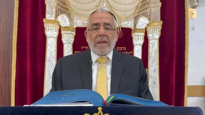 הרב שלמה זביחי בפרסית על 'בהעלותך' • צפו 