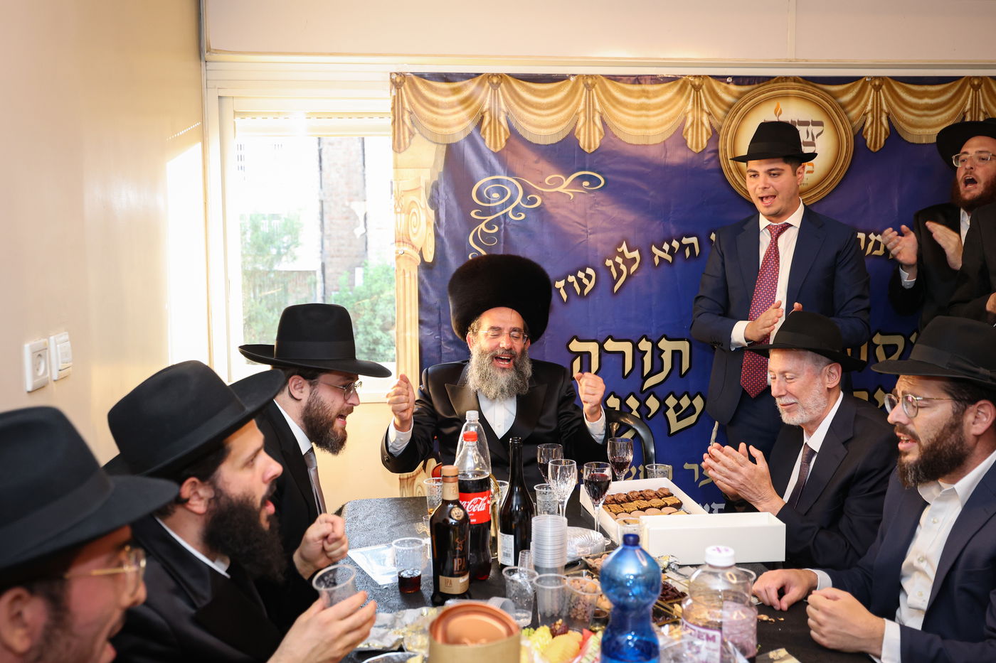 הכנסת ס"ת לקהילת 'בית שלמה' בירושלים