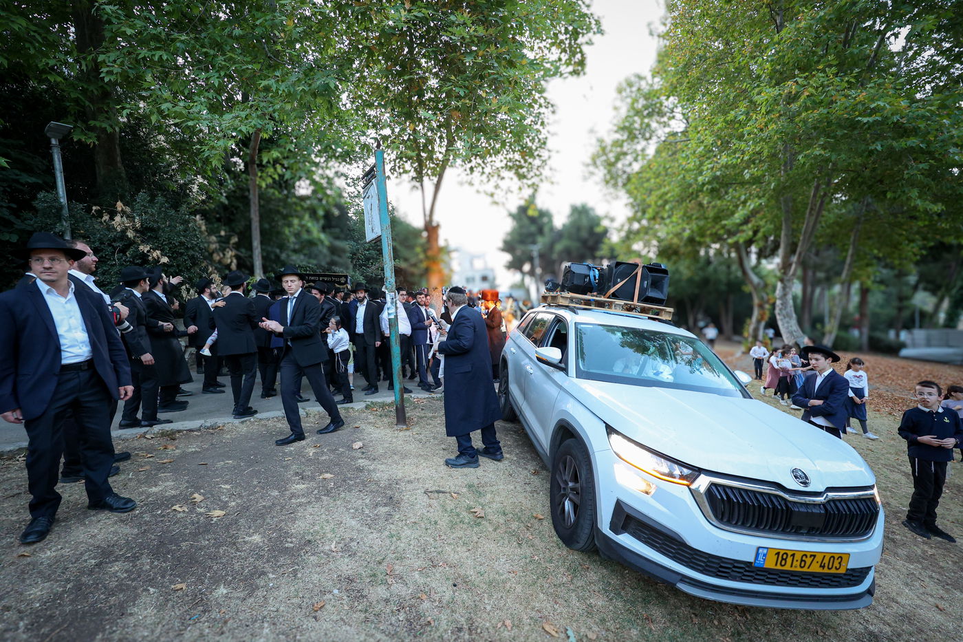 הכנסת ס"ת לקהילת 'בית שלמה' בירושלים