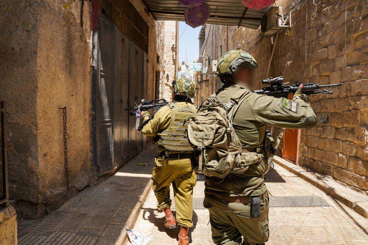 בתוך הקסבה בשכם