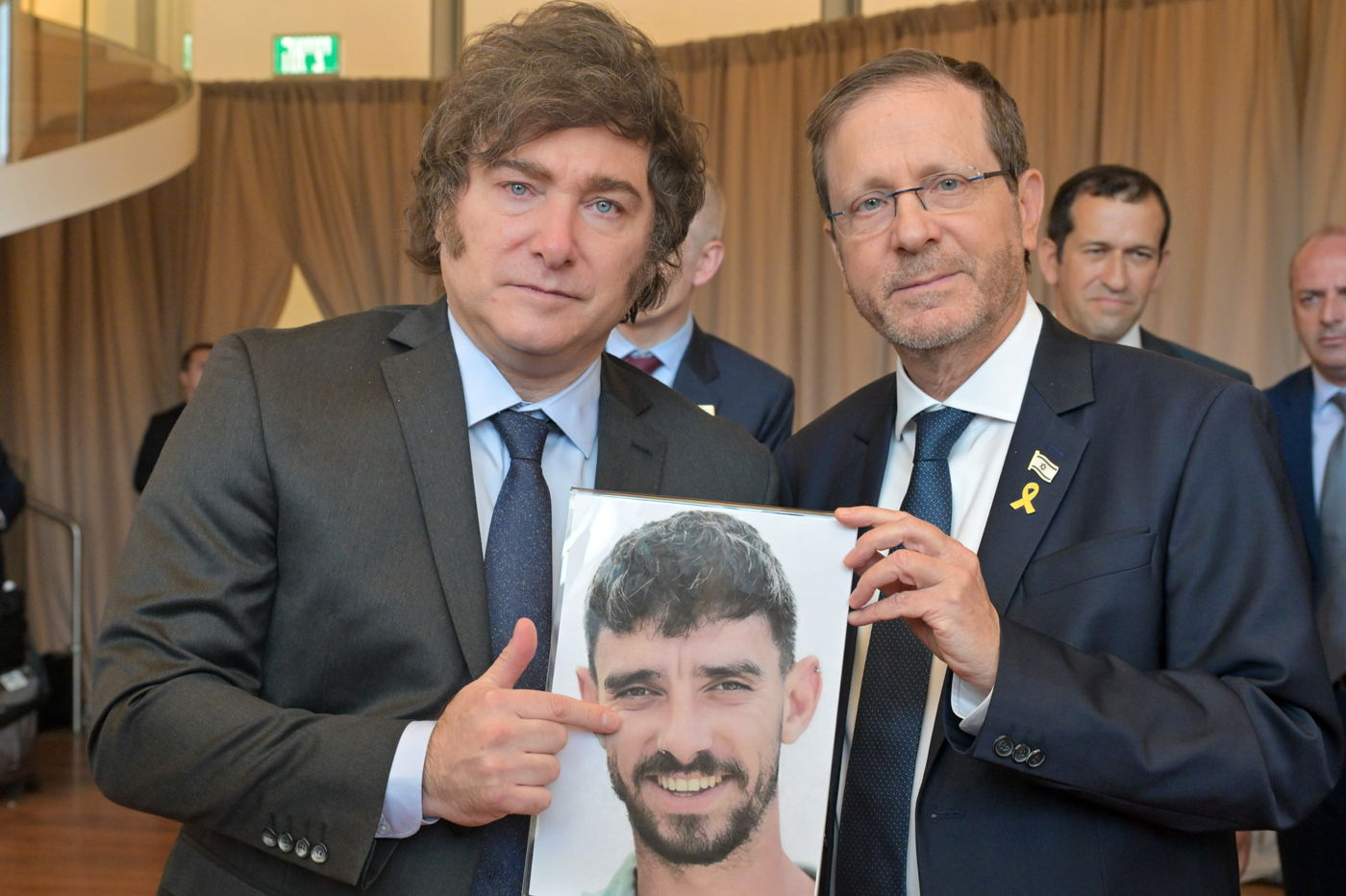 טקס חלוקת הפרס לנשיא ארגנטינה