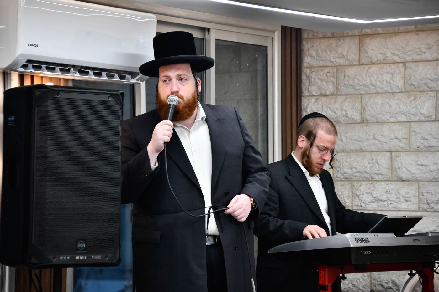 חנוכת היכל התורה 'עטרת זהבה'  