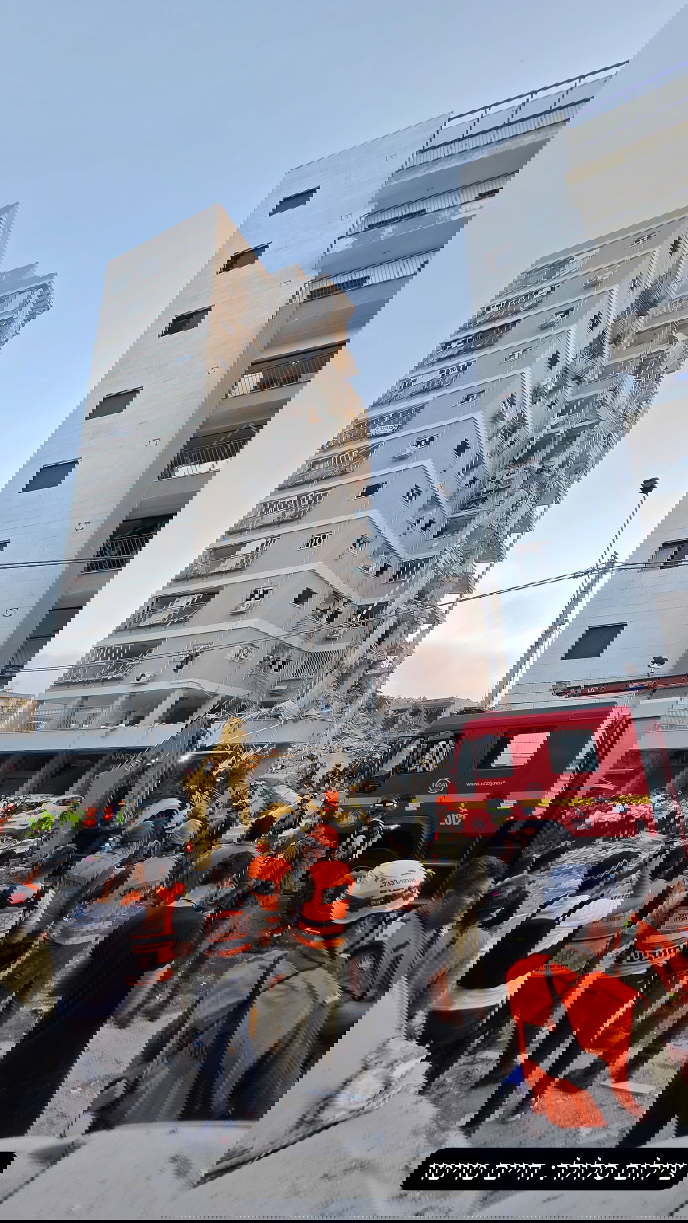 ניסיונות הפינוי והחילוץ בבת-ים