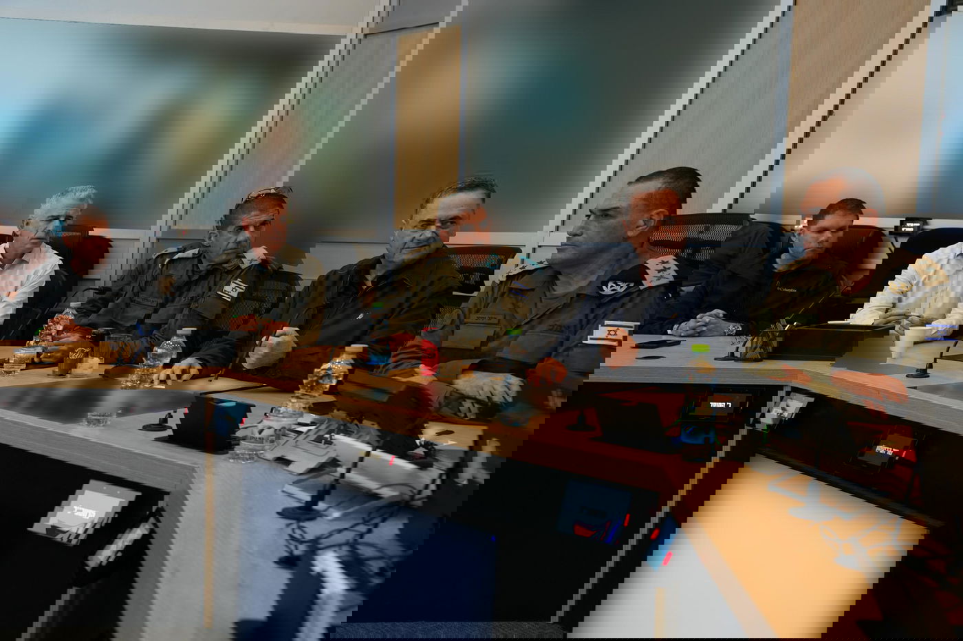 מטרות משטר באיראן על הפרק: שר הביטחון מתייחס לתוכניות באיראן