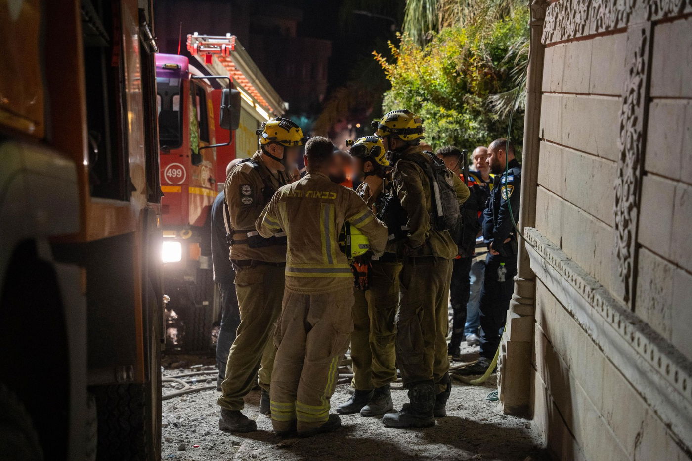 כוחות פיקוד העורף בזירת הנפילה בטמרה
