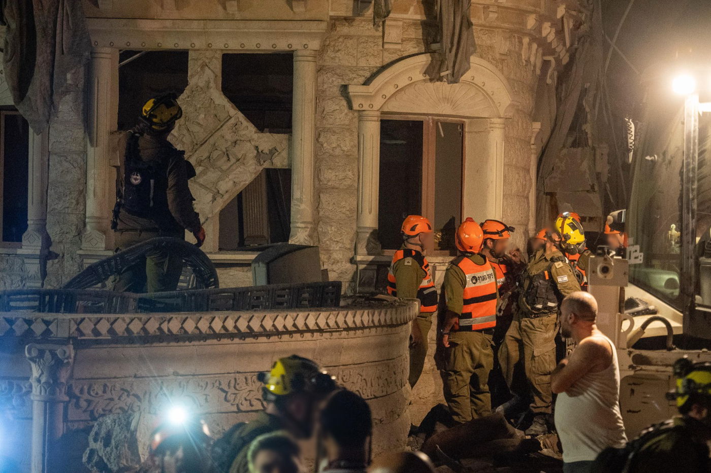 כוחות פיקוד העורף בזירת הנפילה בטמרה