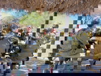 אלוף אבי בלוט עם קצינים ולוחמים בהערכת מצב