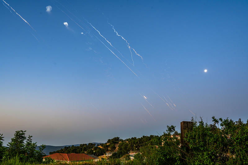 שיגורים לעבר ישראל