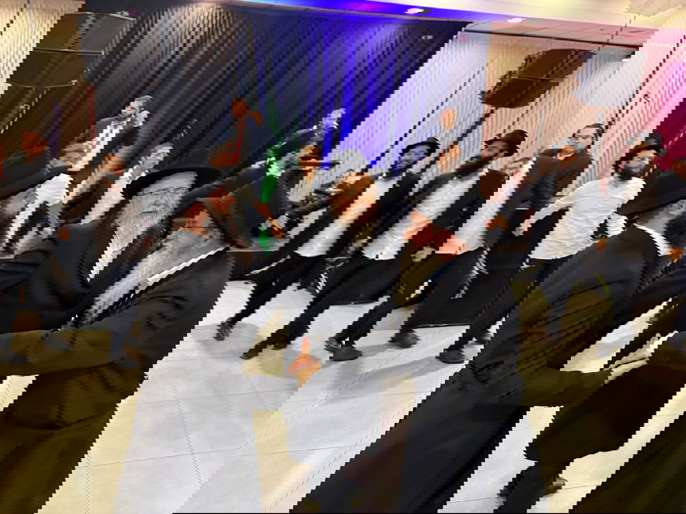 חתונת דוב בער הכטמן 