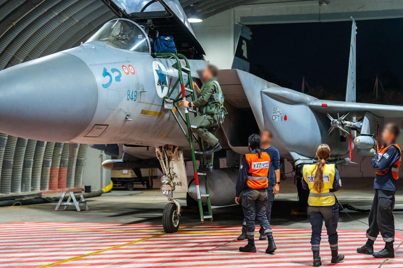 המראת מטוסי הקרב של חיל האוויר לקראת התקיפות