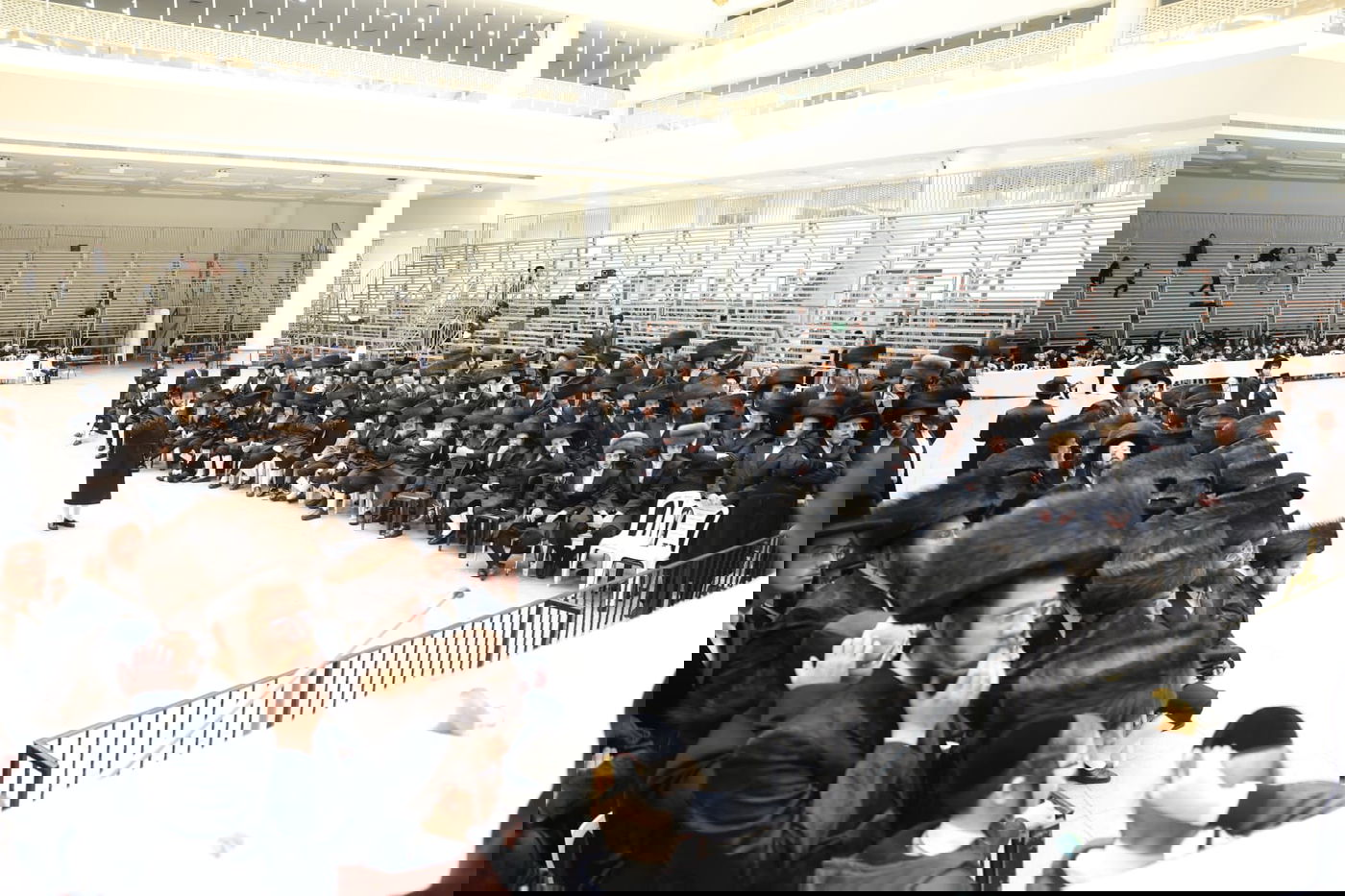 הרה"ח ר' אפרים לרנר ז"ל בשמחת נישואי נכד האדמו"ר, חודש שבט האחרון