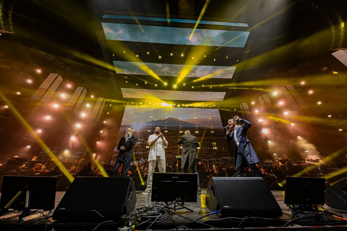 חסידות בקלאס - מופע המוזיקה המושקע והיקר בישראל במוזיקה החסידית והיהודית