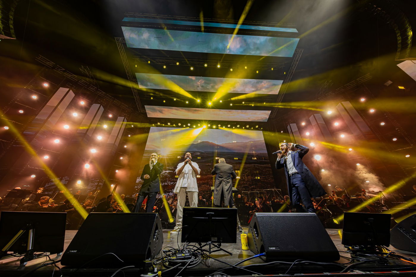 חסידות בקלאס - מופע המוזיקה המושקע והיקר בישראל במוזיקה החסידית והיהודית