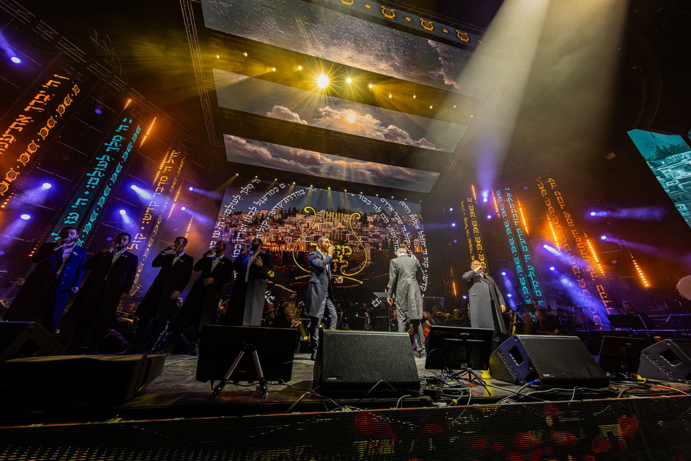 חסידות בקלאס - מופע המוזיקה המושקע והיקר בישראל במוזיקה החסידית והיהודית