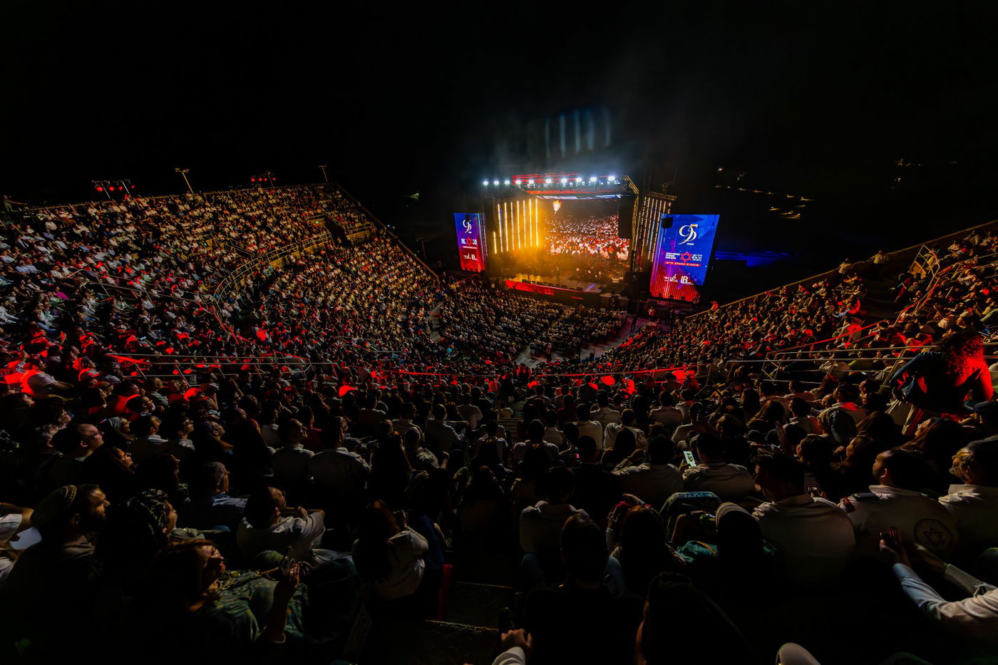 חסידות בקלאס - מופע המוזיקה המושקע והיקר בישראל במוזיקה החסידית והיהודית