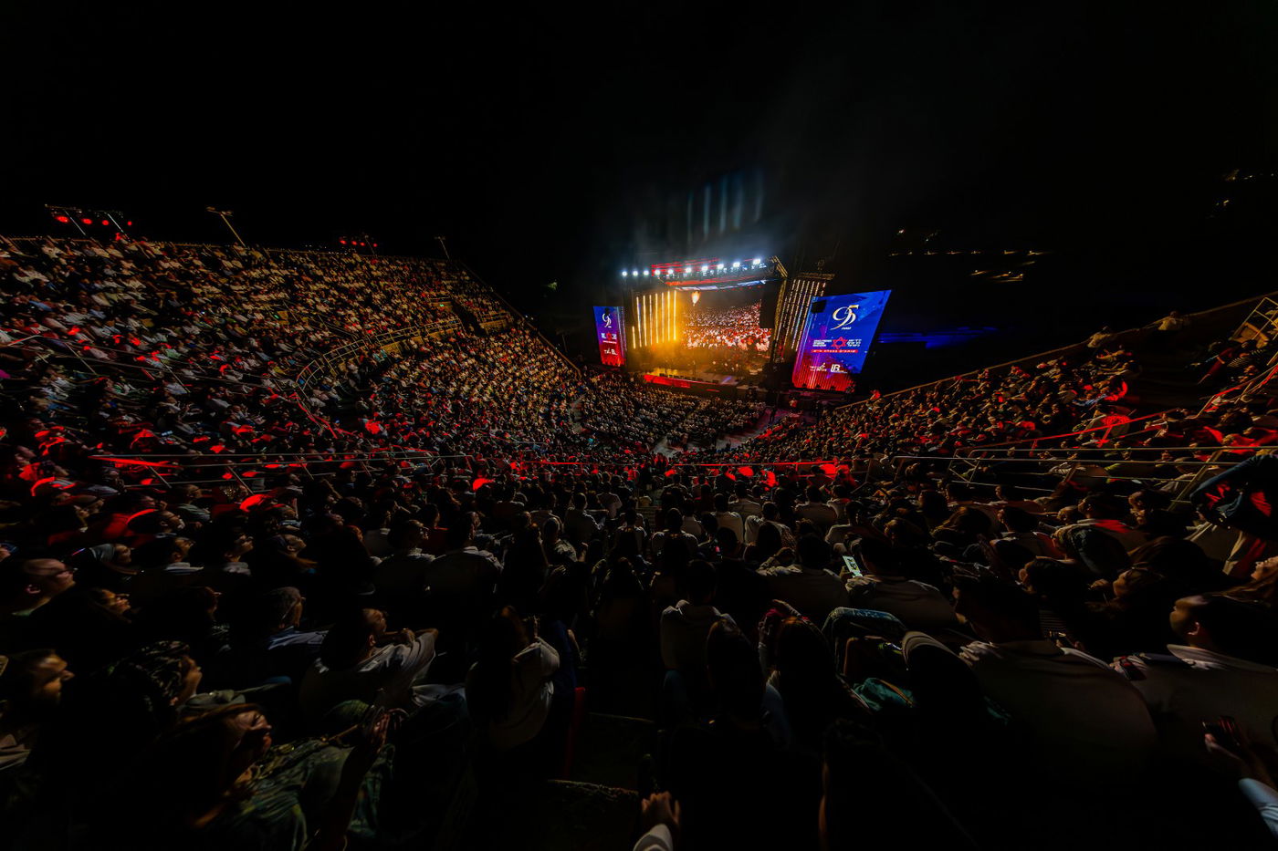 חסידות בקלאס - מופע המוזיקה המושקע והיקר בישראל במוזיקה החסידית והיהודית