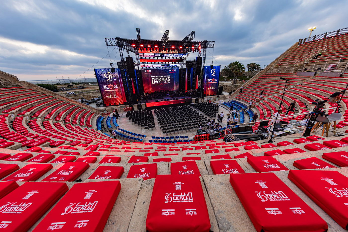 חסידות בקלאס - מופע המוזיקה המושקע והיקר בישראל במוזיקה החסידית והיהודית