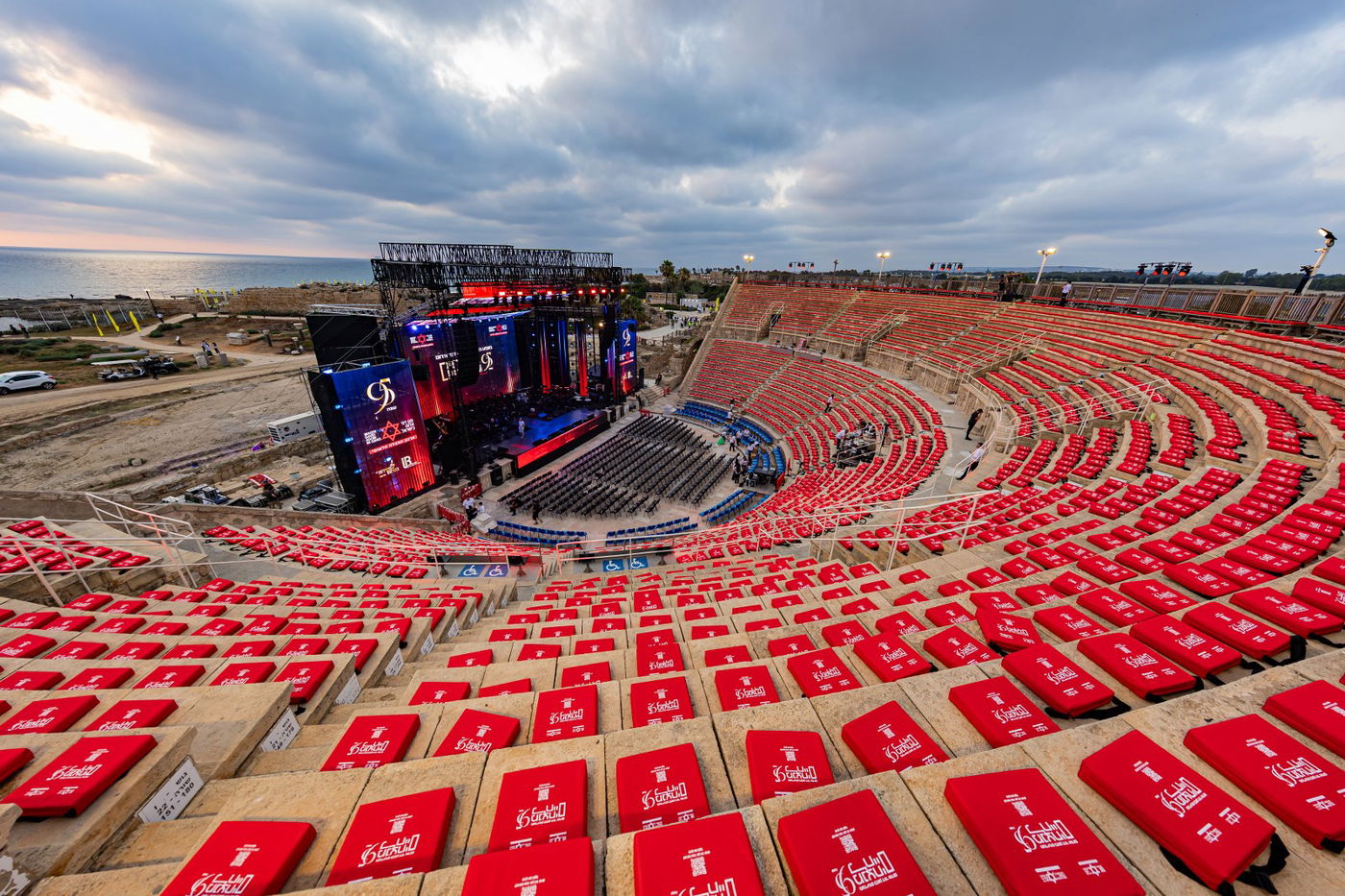 חסידות בקלאס - מופע המוזיקה המושקע והיקר בישראל במוזיקה החסידית והיהודית