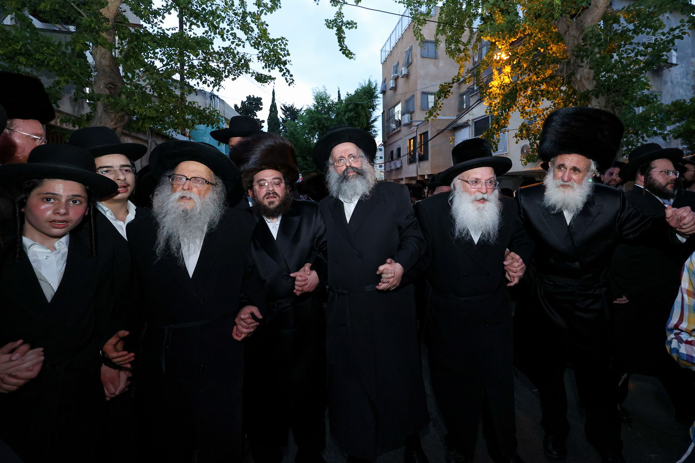 הכנסת ס"ת לישיבת אלכסנדר