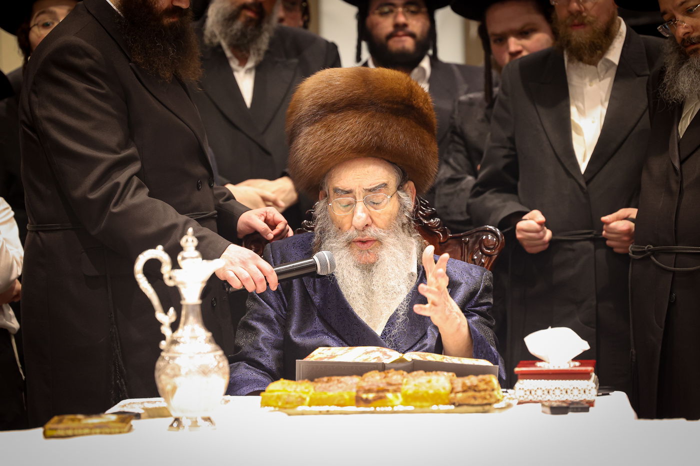 הכנסת ס"ת לישיבת אלכסנדר