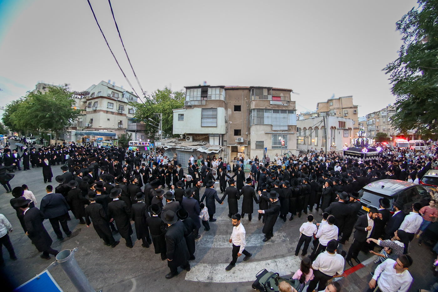 הכנסת ס"ת לישיבת אלכסנדר