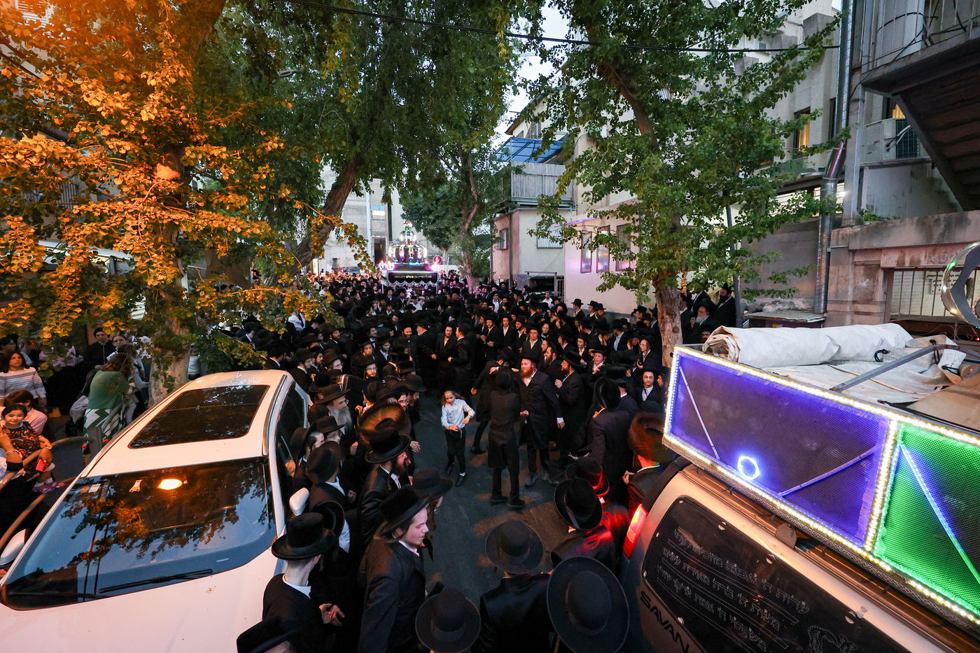 הכנסת ס"ת לישיבת אלכסנדר